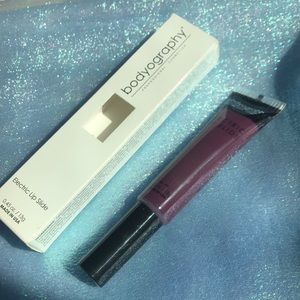 3/$15 bodyography Electric Lip Slide Liquid Lipstick in Berry’d Alive